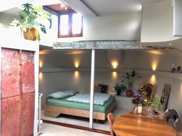 Houseboat Tante Piet Hotel Amsterdam Exterior foto
